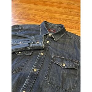 UNTUCKit Men's Denim Button Up Shirt Blue Size Medium Western Metal Buttons